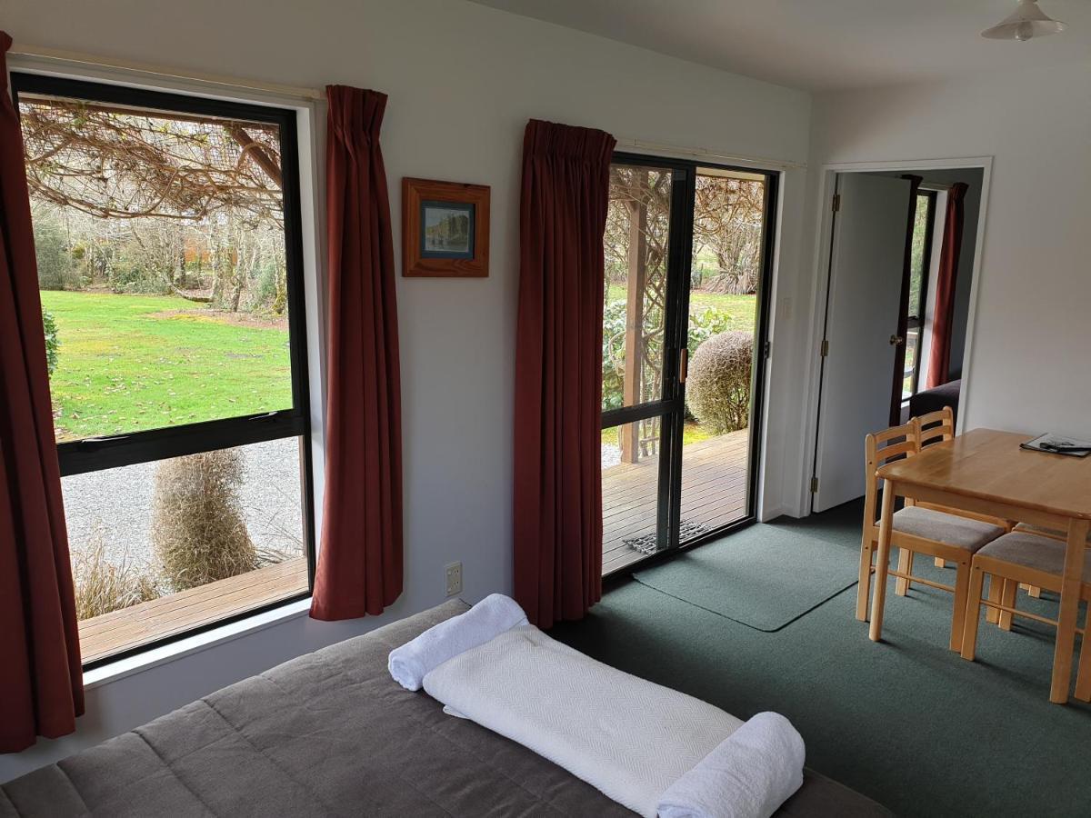 Lake Brunner Country Motel & Holiday Park Moana Ngoại thất bức ảnh