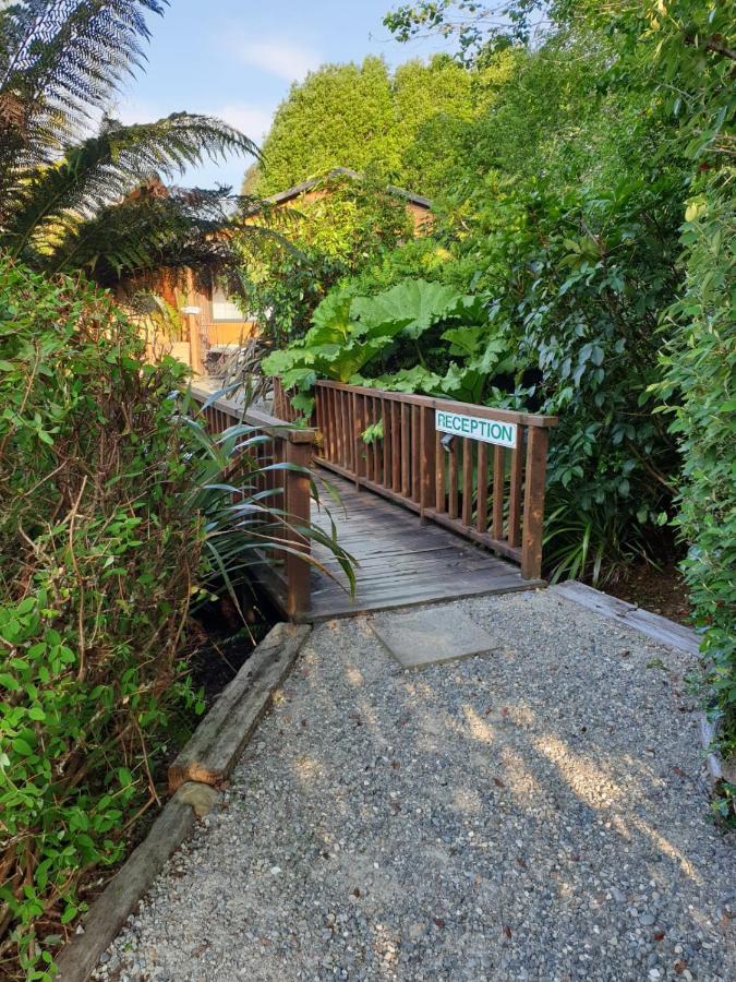 Lake Brunner Country Motel & Holiday Park Moana Ngoại thất bức ảnh